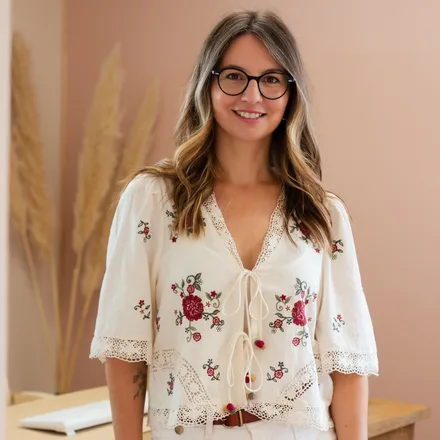 Photo de Émilie Massartiq, Esthéticienne spécialisée troubles hormonaux à Serres-Castet