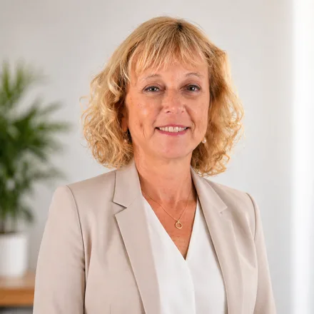 Photo de Sandrine Cloutier, Naturopathe, sophrologue et conseillère en huiles essentielles à Serres Castet